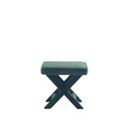 Pouf tapissé de velours